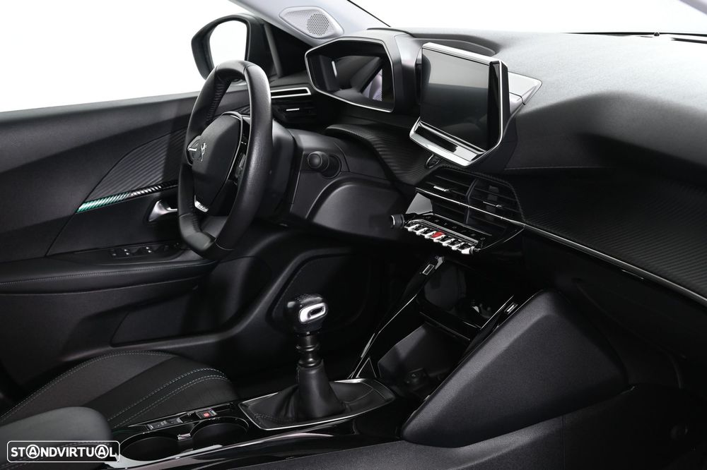 Peugeot 2008 1.2 PureTech Allure Pack - 23