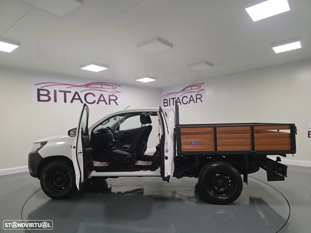 Toyota HILUX  2.4 D-4D 2WD CD - 25