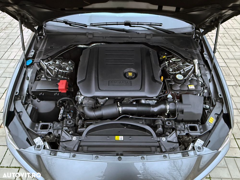 Jaguar XE E-Performance Aut. Prestige - 12