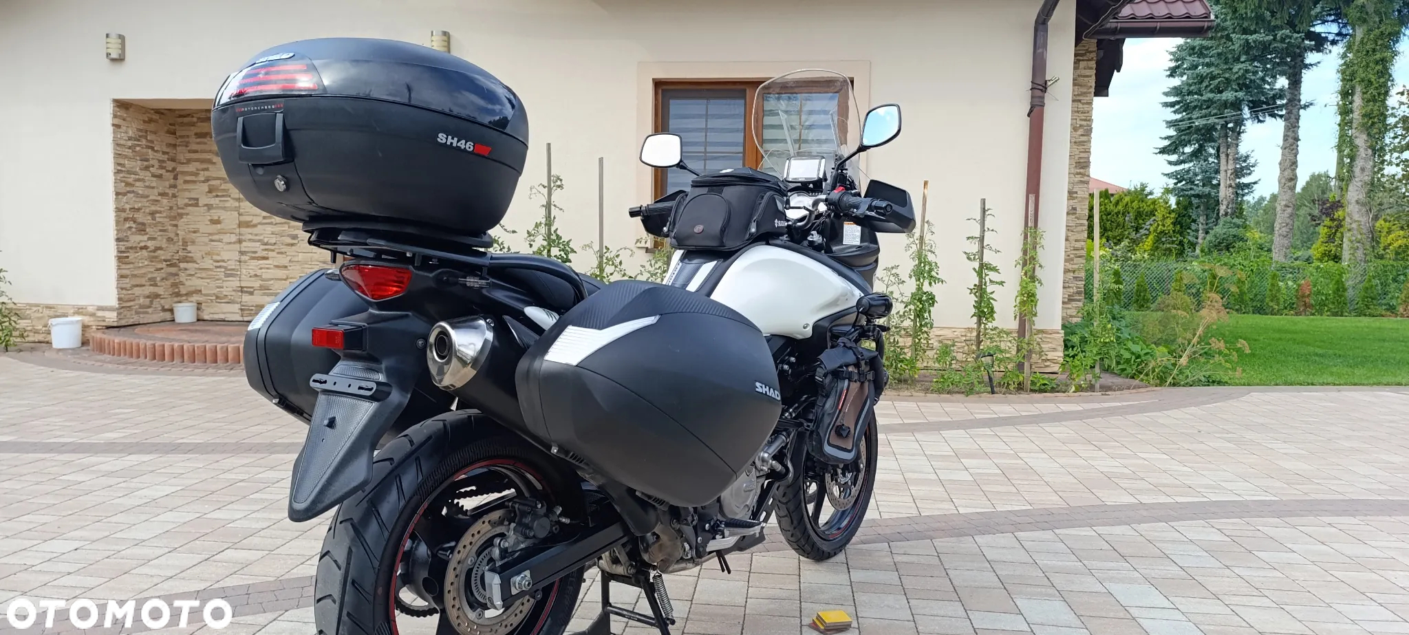 Suzuki V-STROM - 7