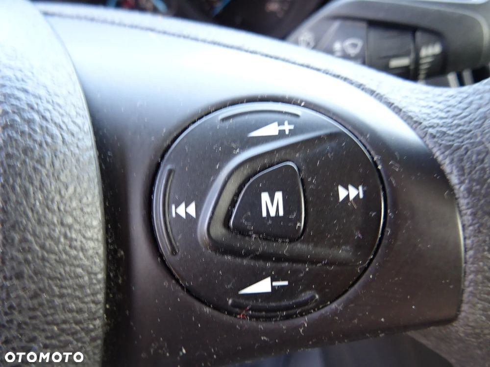 Ford TRANSIT CONNECT - 25