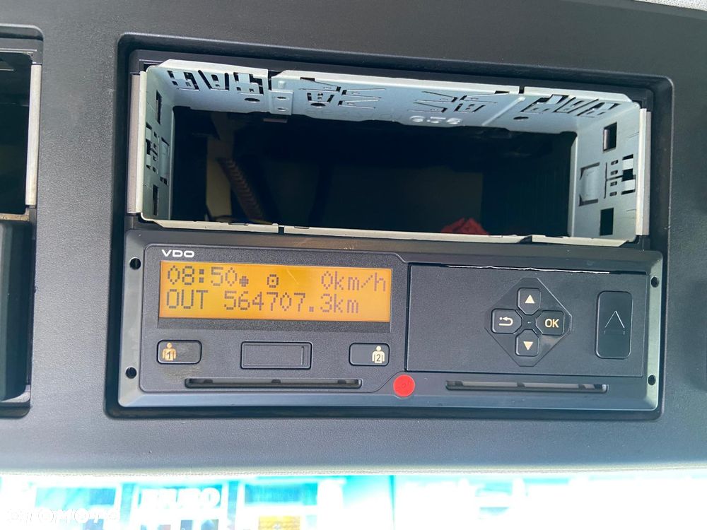 Mercedes-Benz AROCS 2545 6X2 platforma  + żuraw Palfinger PK20001 - 27