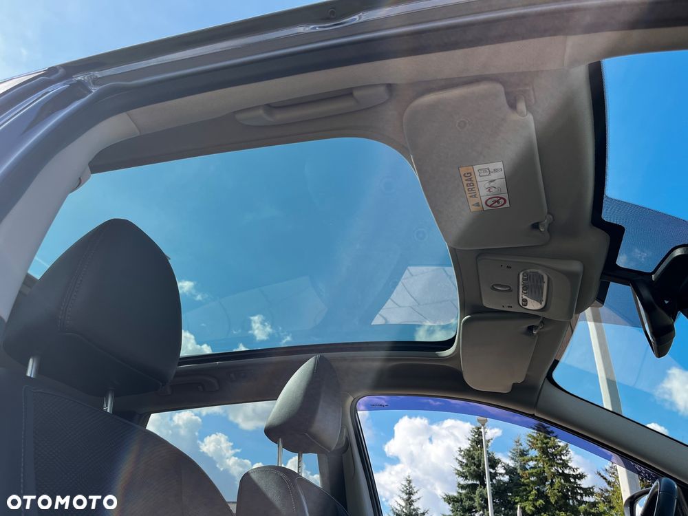 Nissan Qashqai 1.6 DCi ALL-MODE 4x4i TEKNA+ - 25