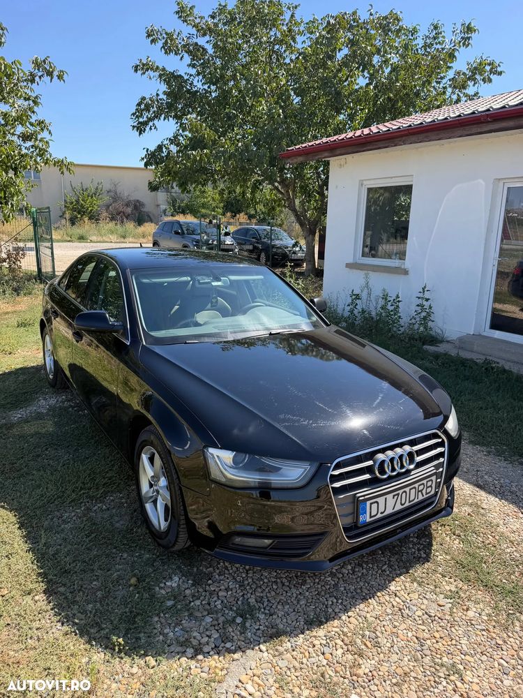 Audi A4 2012 photo 3