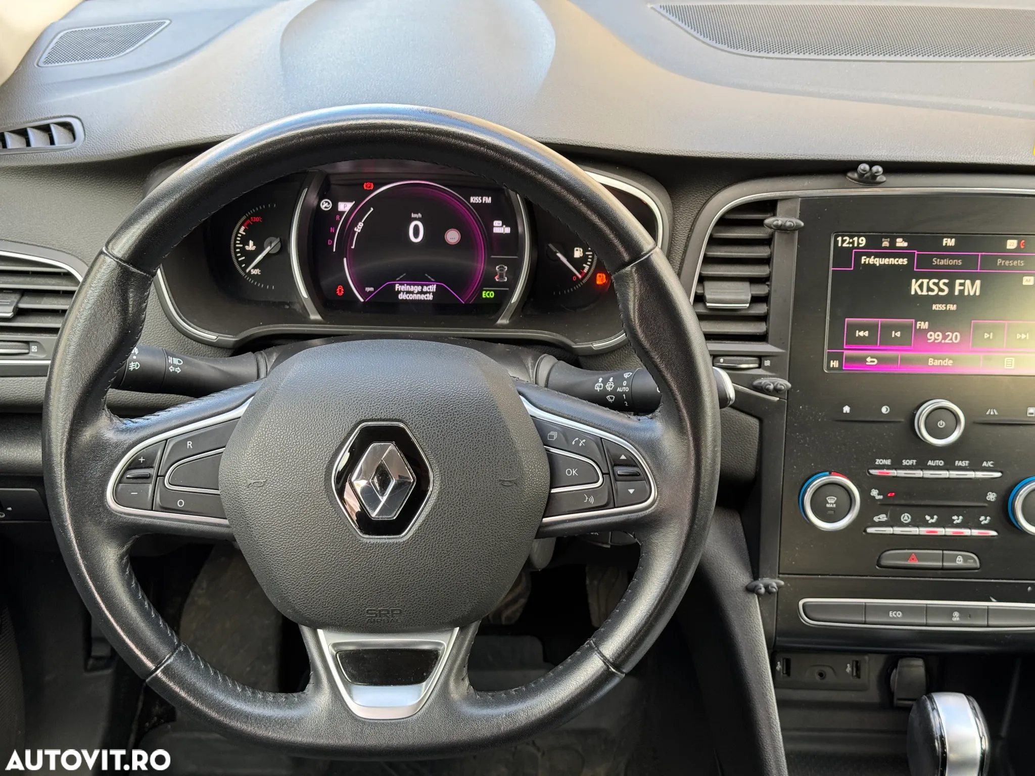 Renault Megane Grandtour ENERGY dCi 110 EDC BUSINESS - 4