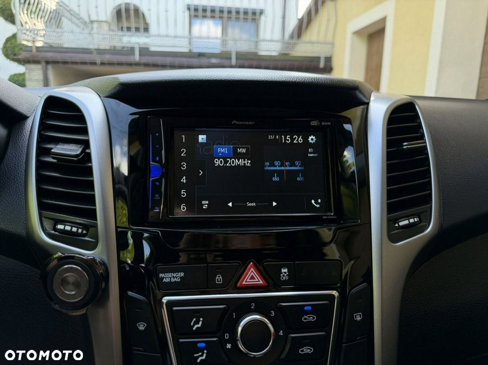 Hyundai i30 - 16