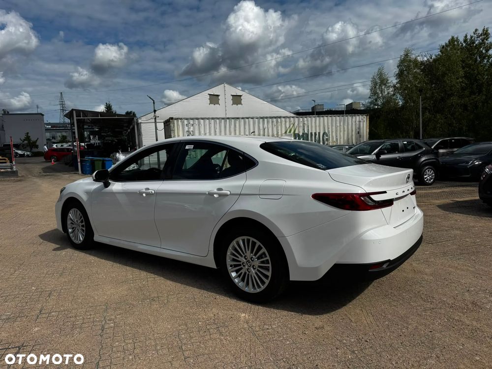 Toyota Camry 2.5 Hybrid Dynamic Force Comfort e-CVT - 5