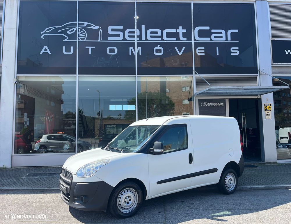 Fiat Doblo 1.3 Multiject C/Porta Lateral - 1