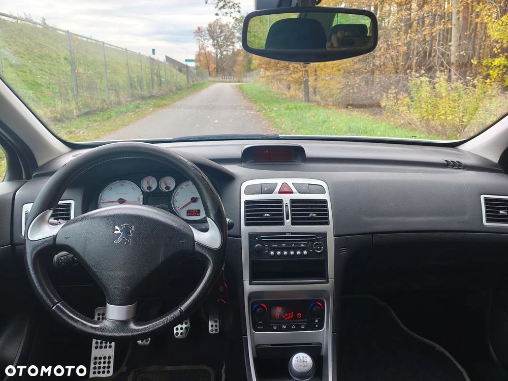 Peugeot 307 2006 photo 5