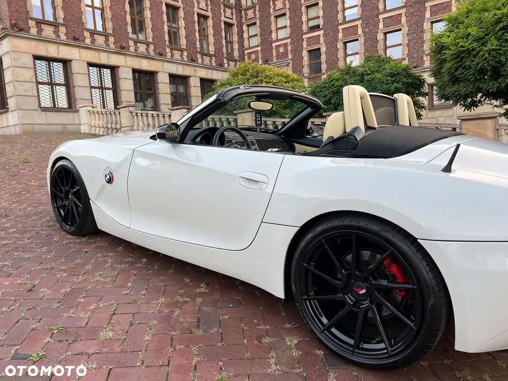 BMW Z4 - 25