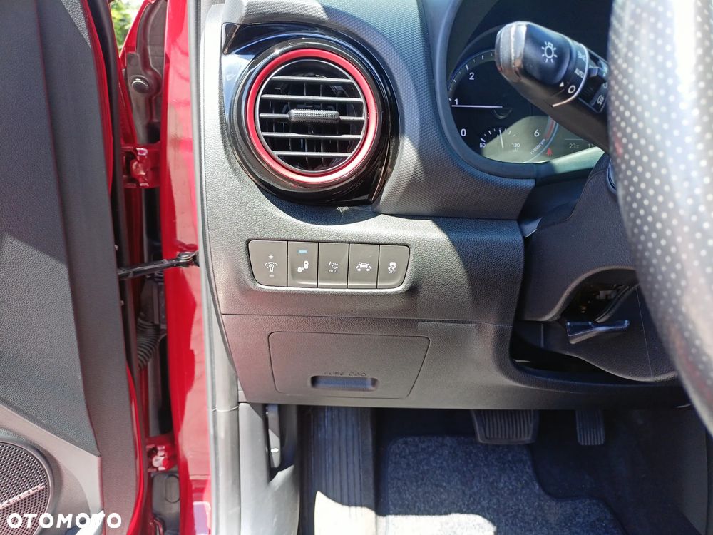 Hyundai Kona 1.6 CRDi Premium 4WD DCT - 11