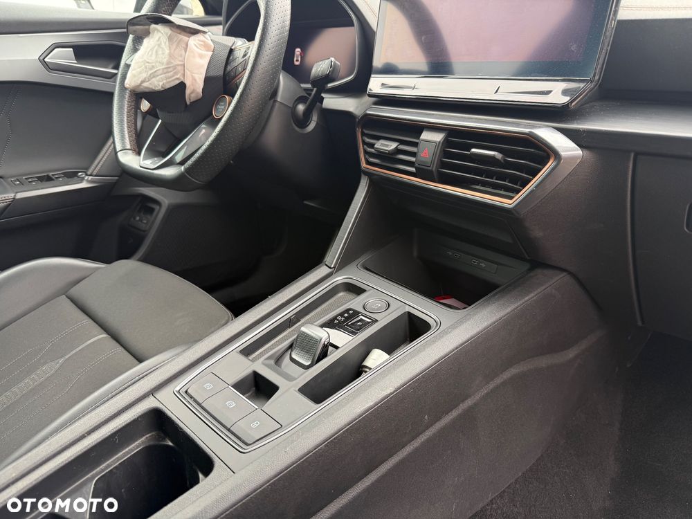 Cupra Formentor 1.4 e-Hybrid DSG Tribe Edition - 22