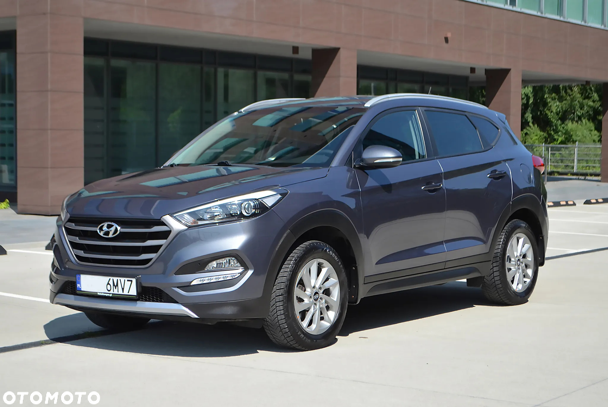 Hyundai Tucson 1.6 GDI BlueDrive Comfort 2WD - 25