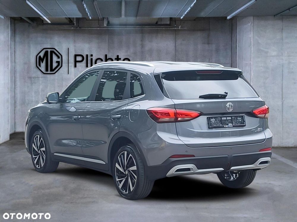 MG ZS Hybrid+ - 4