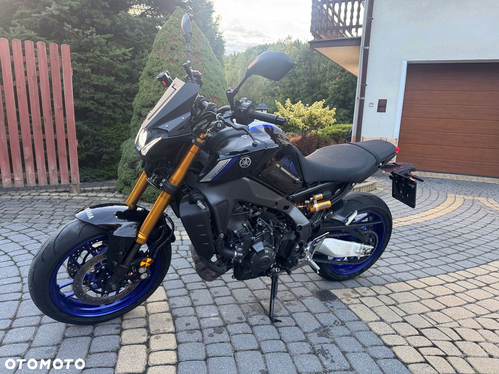 Yamaha MT - 8