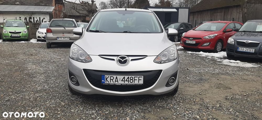Mazda 2 - 3