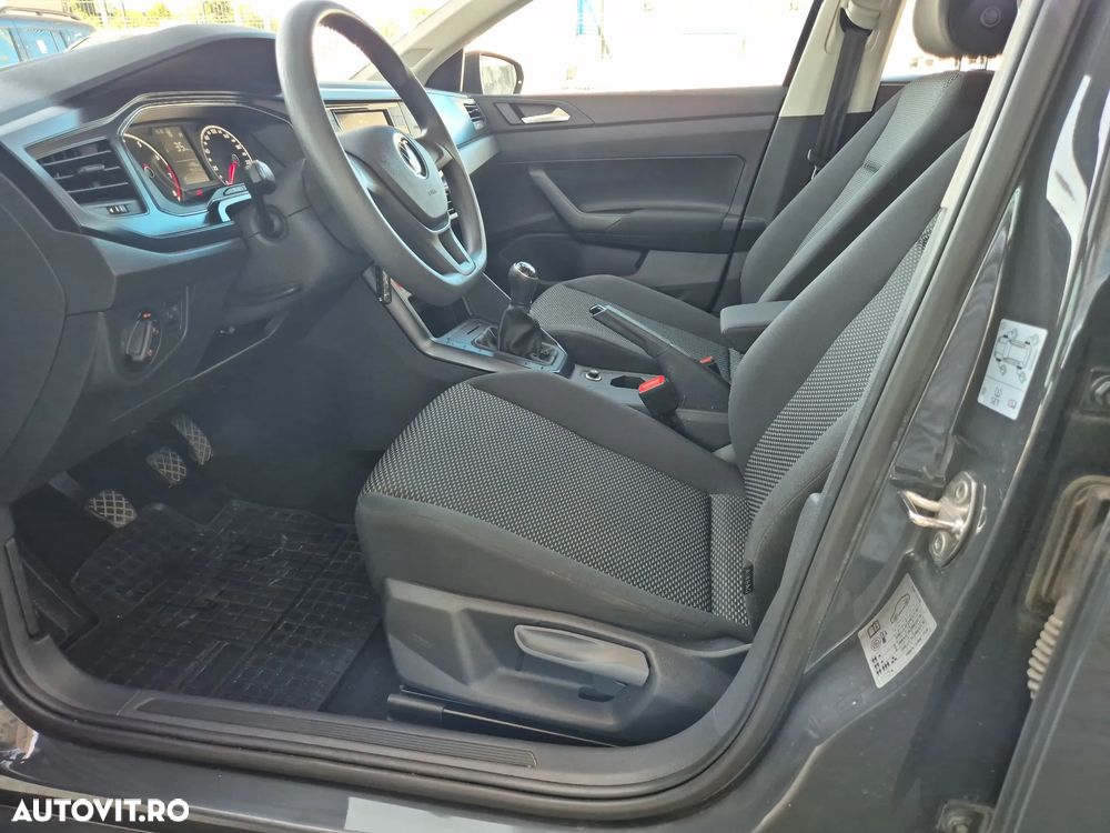 Volkswagen Polo 1.0 MPI Base - 11