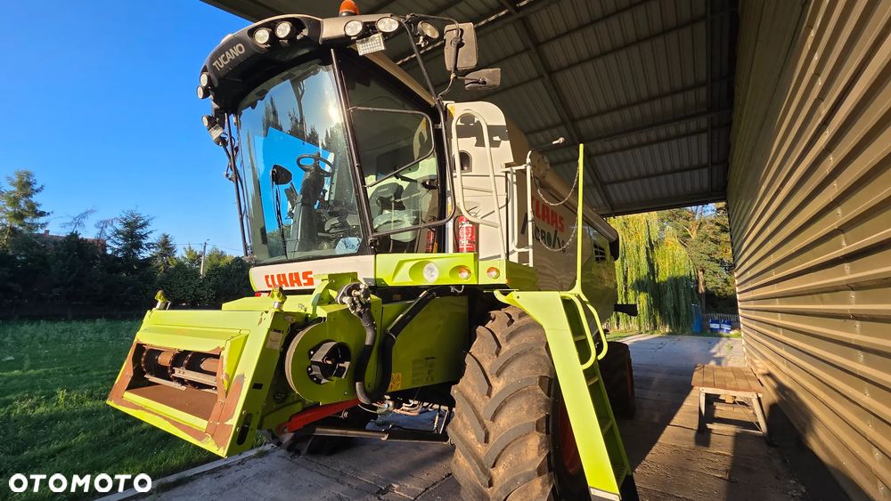 Claas Tucano 570 - 23
