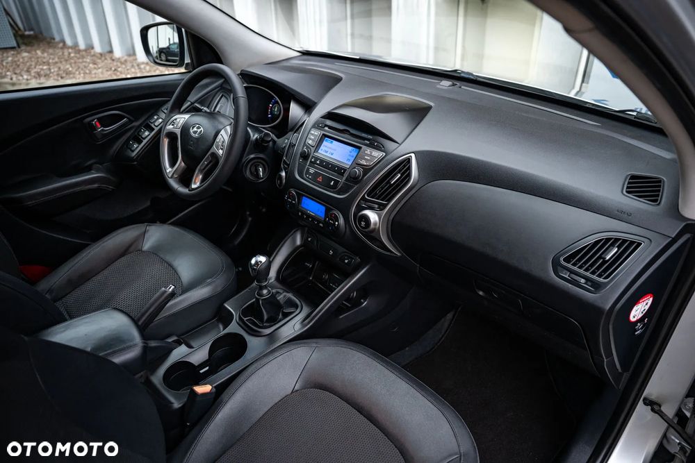 Hyundai ix35 1.7 CRDi 2WD blue Finale - 16
