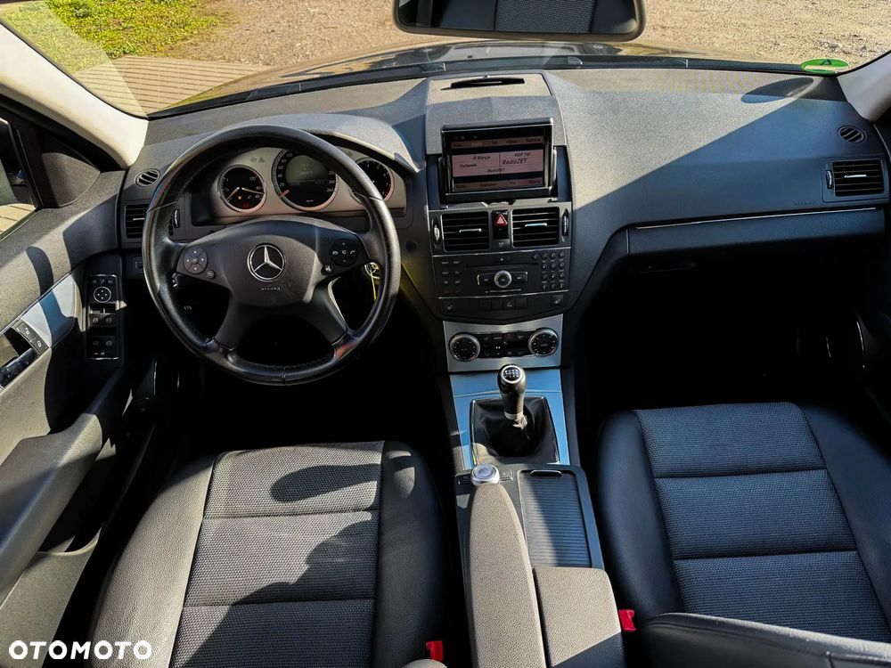 Mercedes-Benz Klasa C C-Klasse Avantgarde - 28