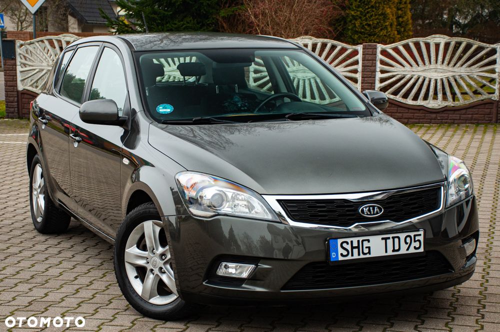 Kia Ceed 1.6 CVVT LX - 20