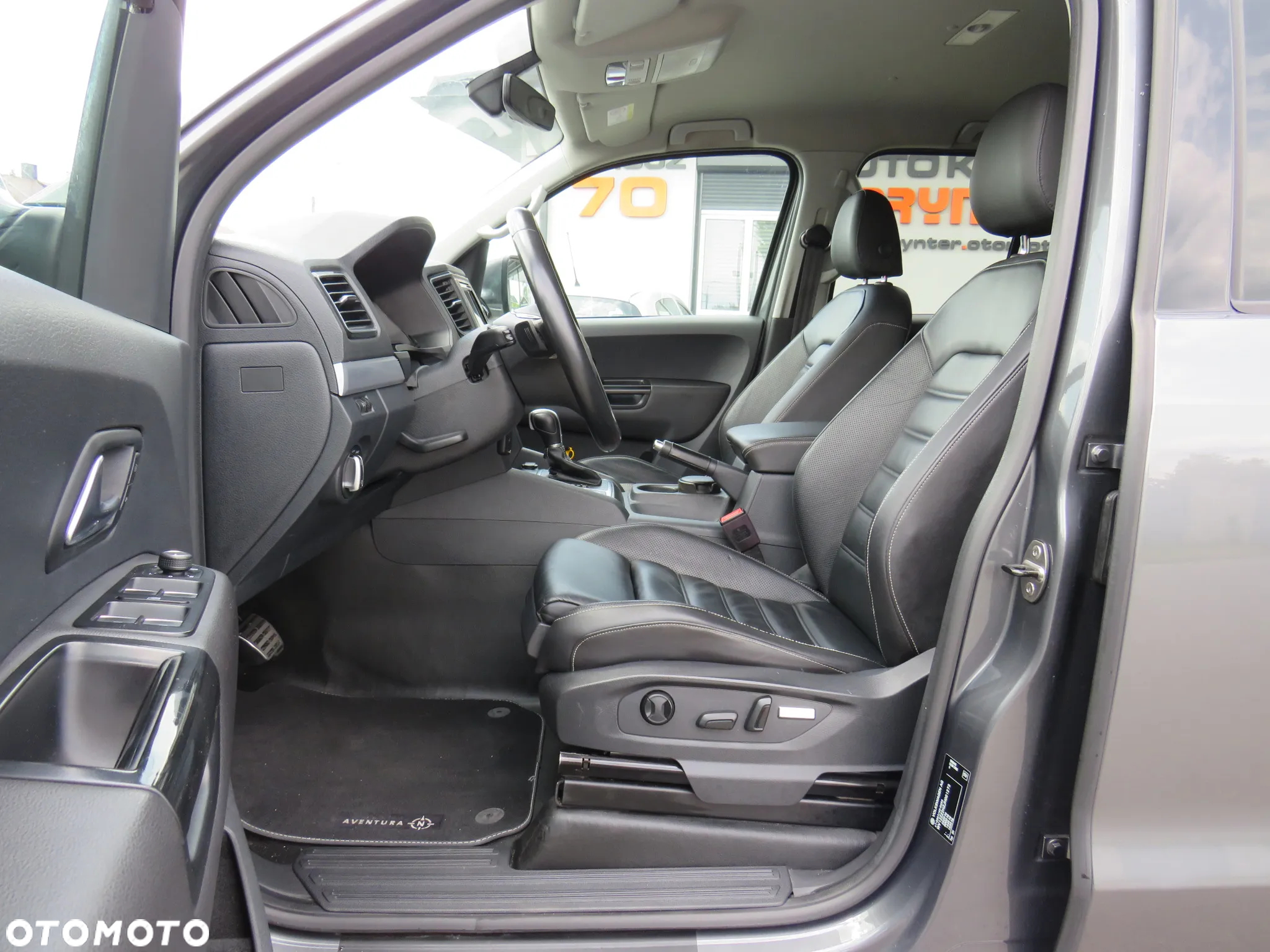 Volkswagen Amarok 3.0 TDI 4MOTION Autm Aventura - 27