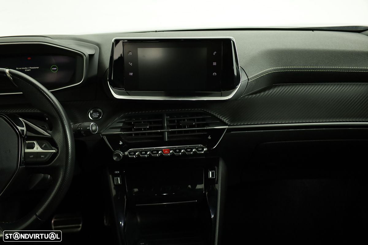 Peugeot 2008 1.2 PureTech GT EAT8 - 9