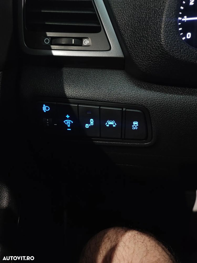 Hyundai Tucson blue 1.6 GDi 2WD Passion - 13