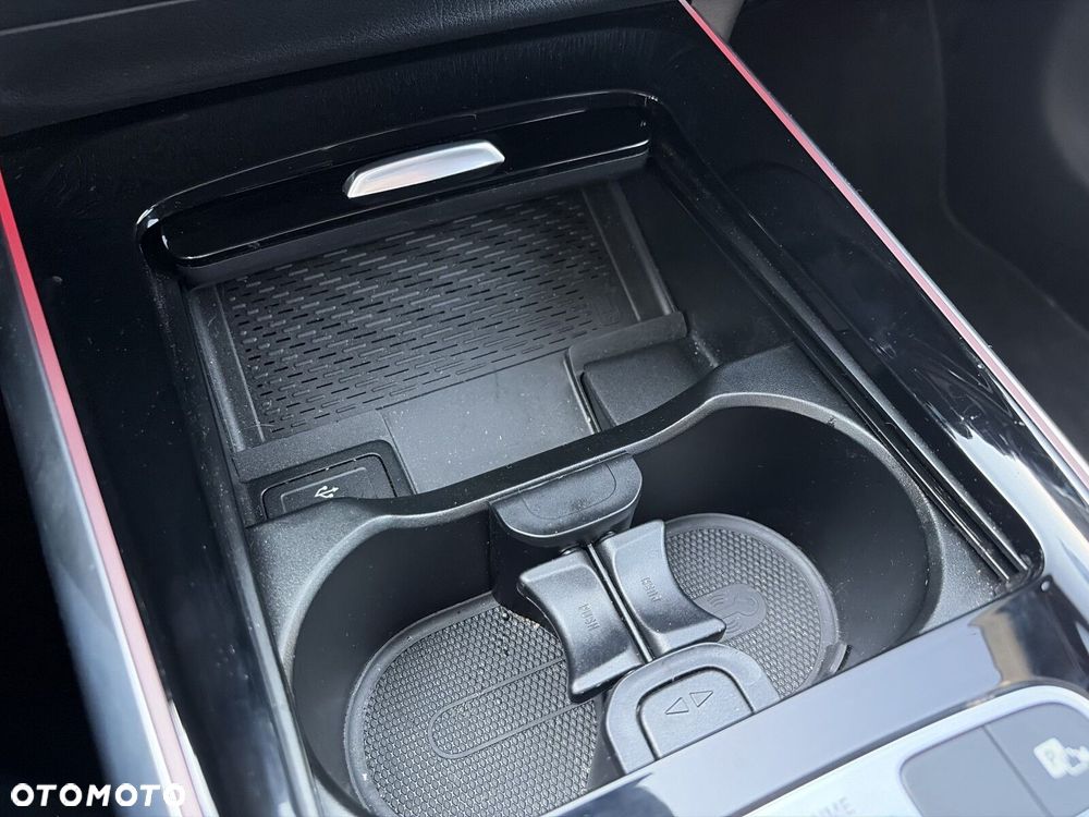 Mercedes-Benz GLA 200 mHEV AMG Line 7G-DCT - 24