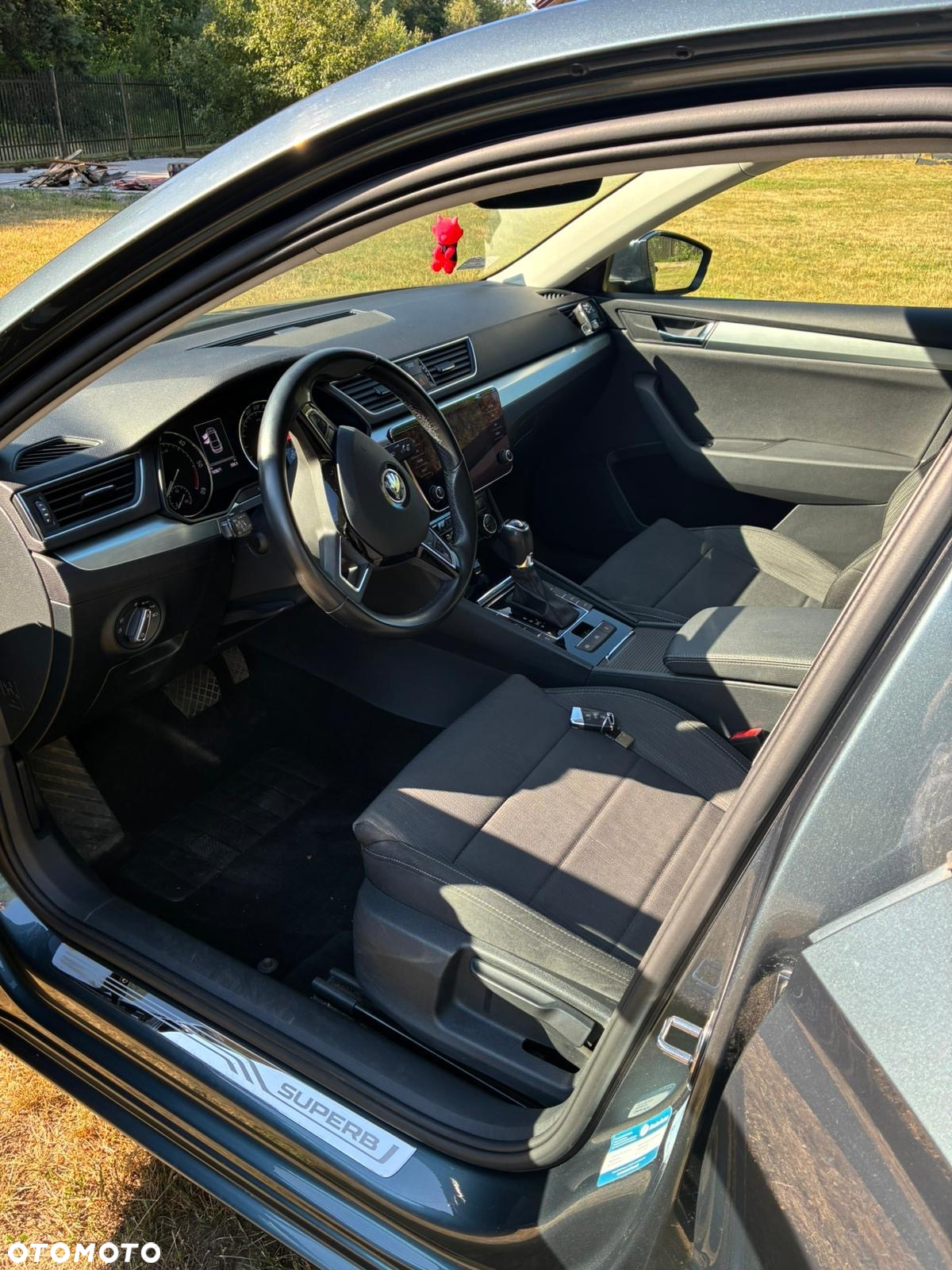 Skoda Superb 2.0 TDI Ambition DSG - 13