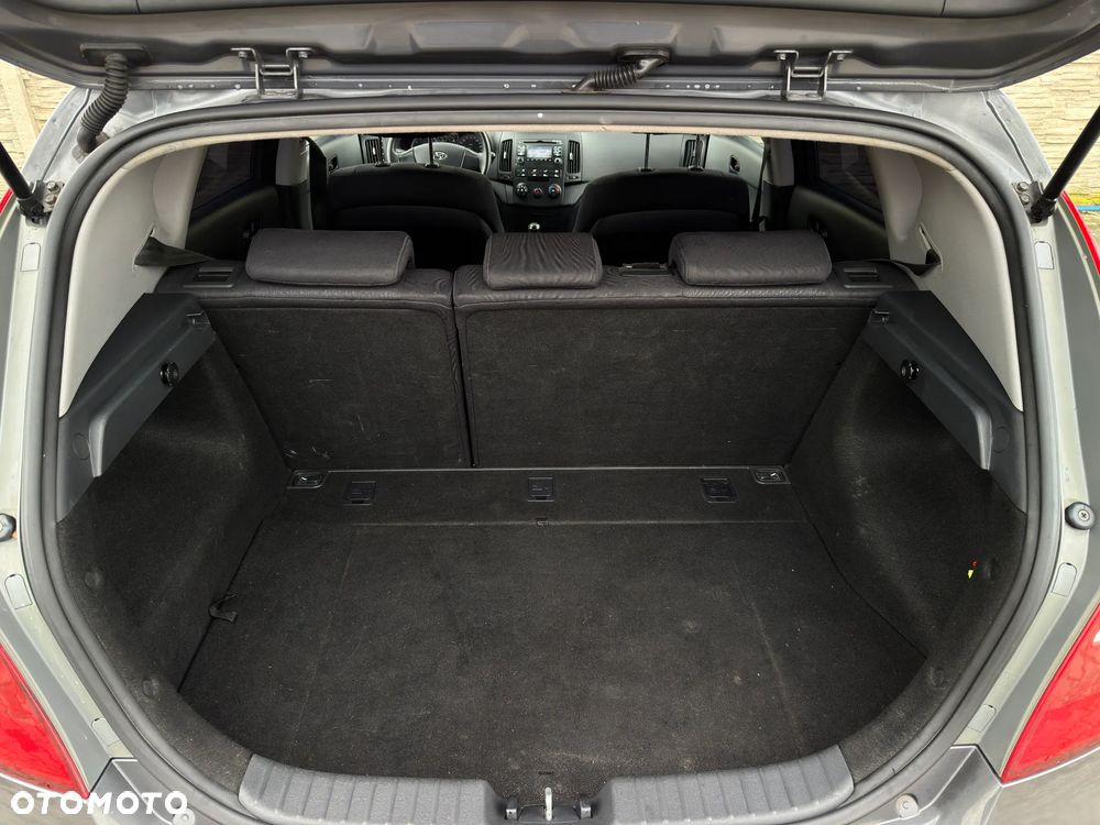 Hyundai i30 1.4 Base - 28