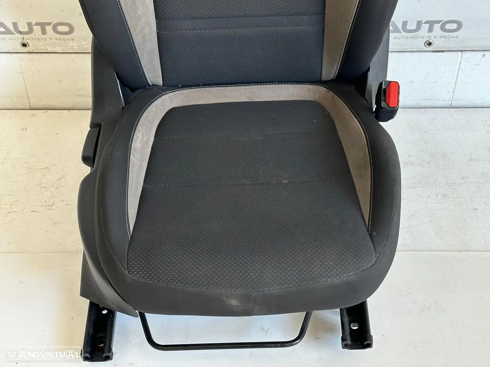 Conjunto Bancos - Fiat Tipo (2016) - 12