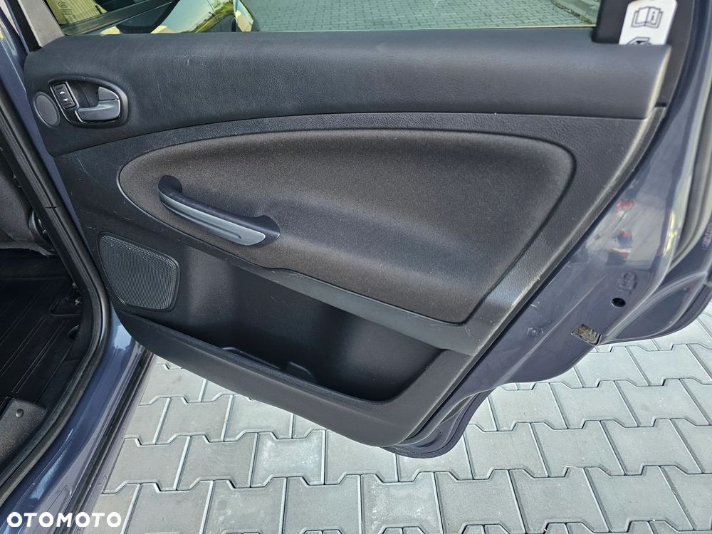 Ford S-Max 1.6 TDCi DPF Trend - 29