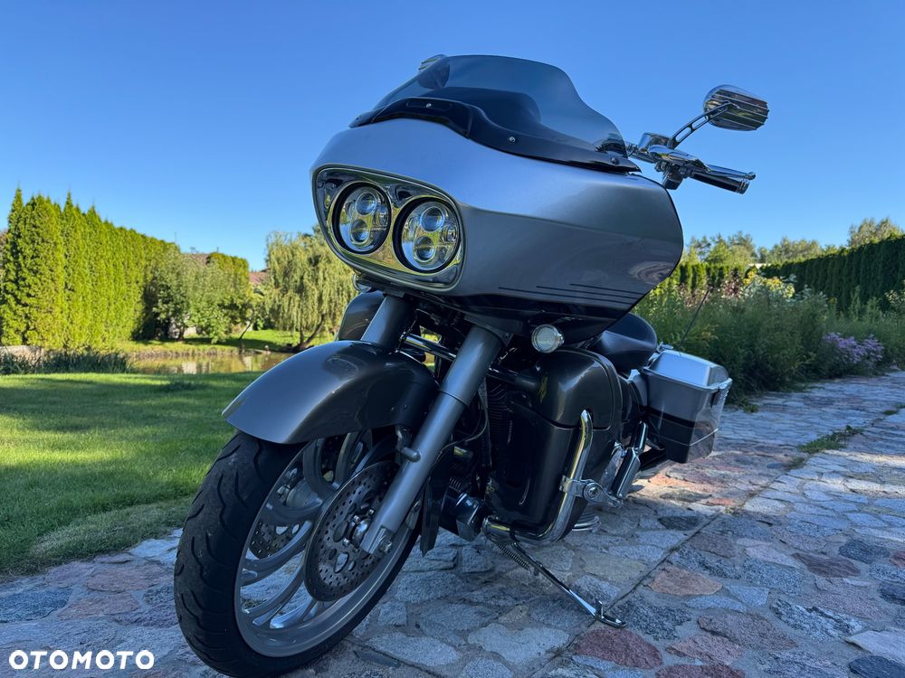 Harley-Davidson Touring Road Glide - 22