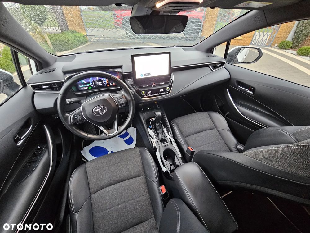 Toyota Corolla 1.8 Hybrid Style - 12