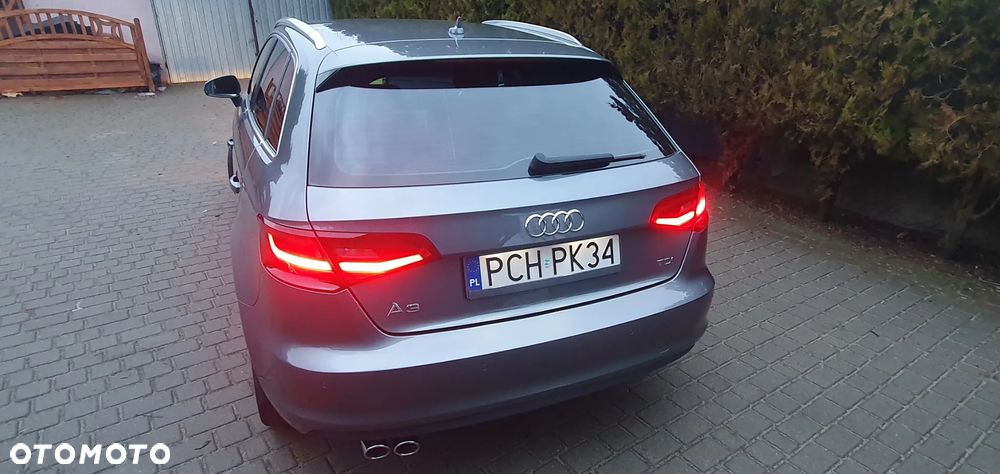 Audi A3 Sportback 2.0 TDI (clean diesel) Ambiente - 37