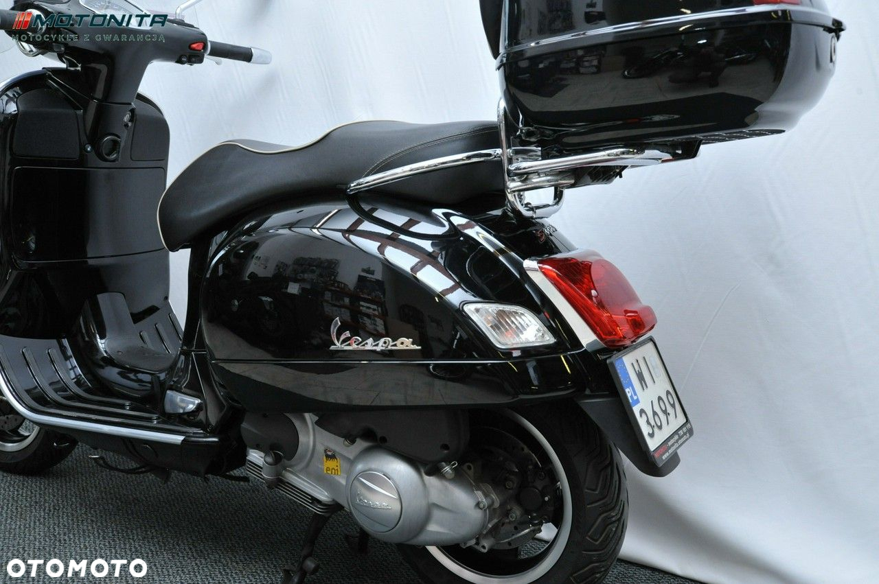 Vespa GTS - 12