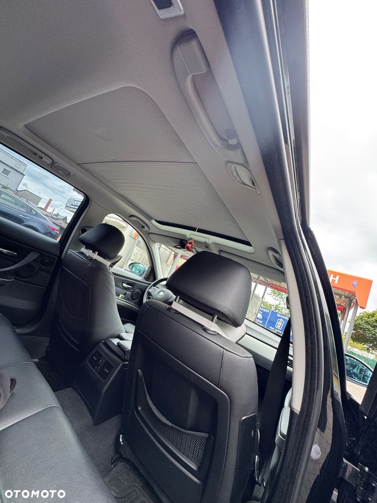 BMW Seria 3 - 15