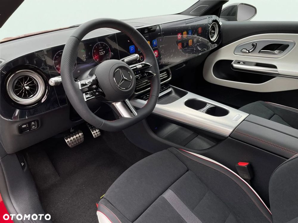 Mercedes-Benz CLA - 11