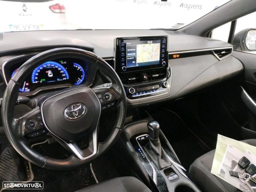 Toyota Corolla Touring Sports 1.8 Hybrid Comfort - 4