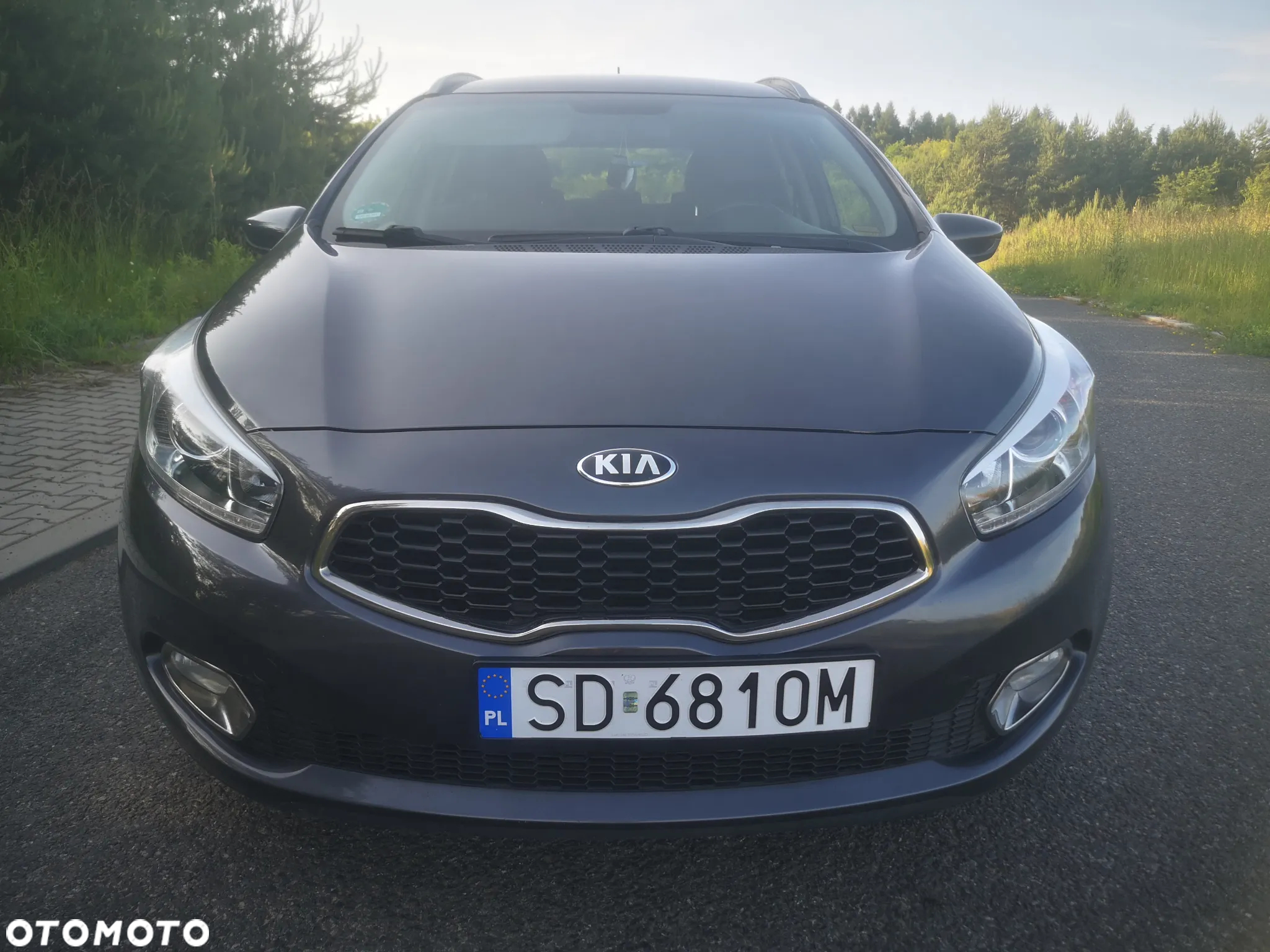 Kia Ceed 1.6 GDI ISG SW Platinum Edition - 10