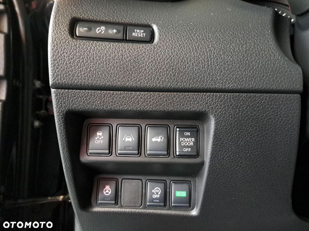 Nissan X-Trail 1.3 DIG-T N-Connecta 2WD DCT - 34