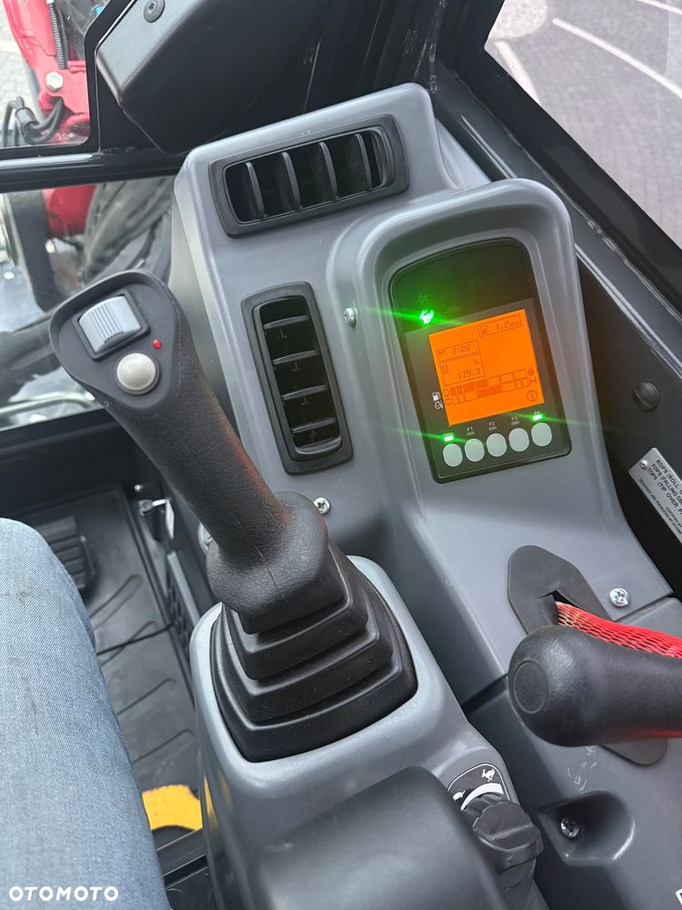 Yanmar Vio 57 - 11