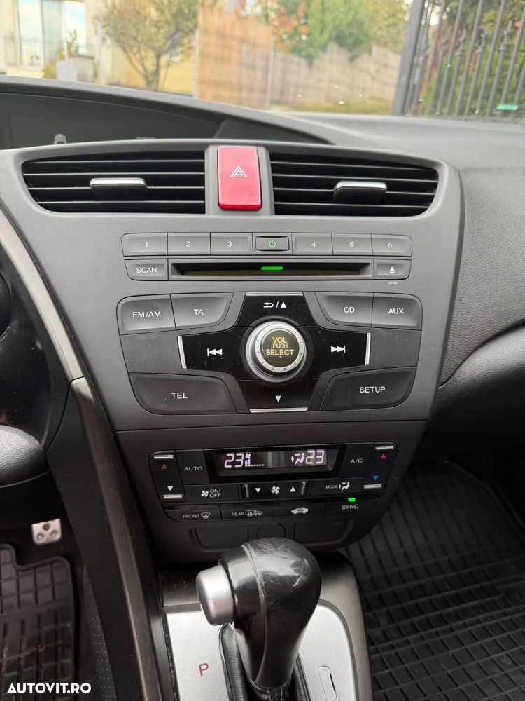 Honda Civic 1.8i Aut Sport - 6