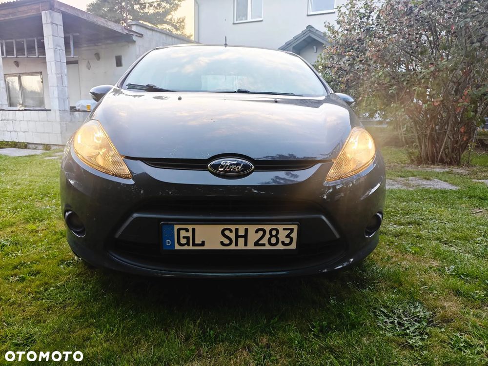 Ford Fiesta 1.4 Champions Edition - 10