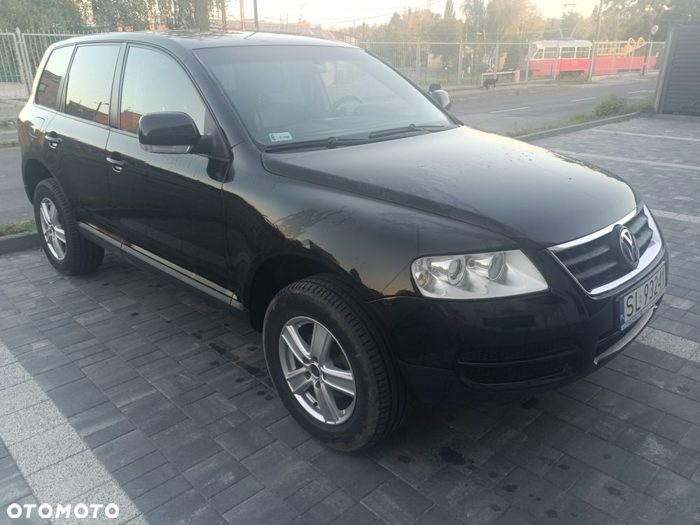 Volkswagen Touareg - 2