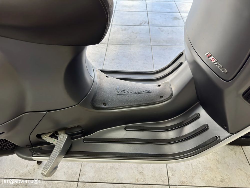 Piaggio Super GTS Super - 16