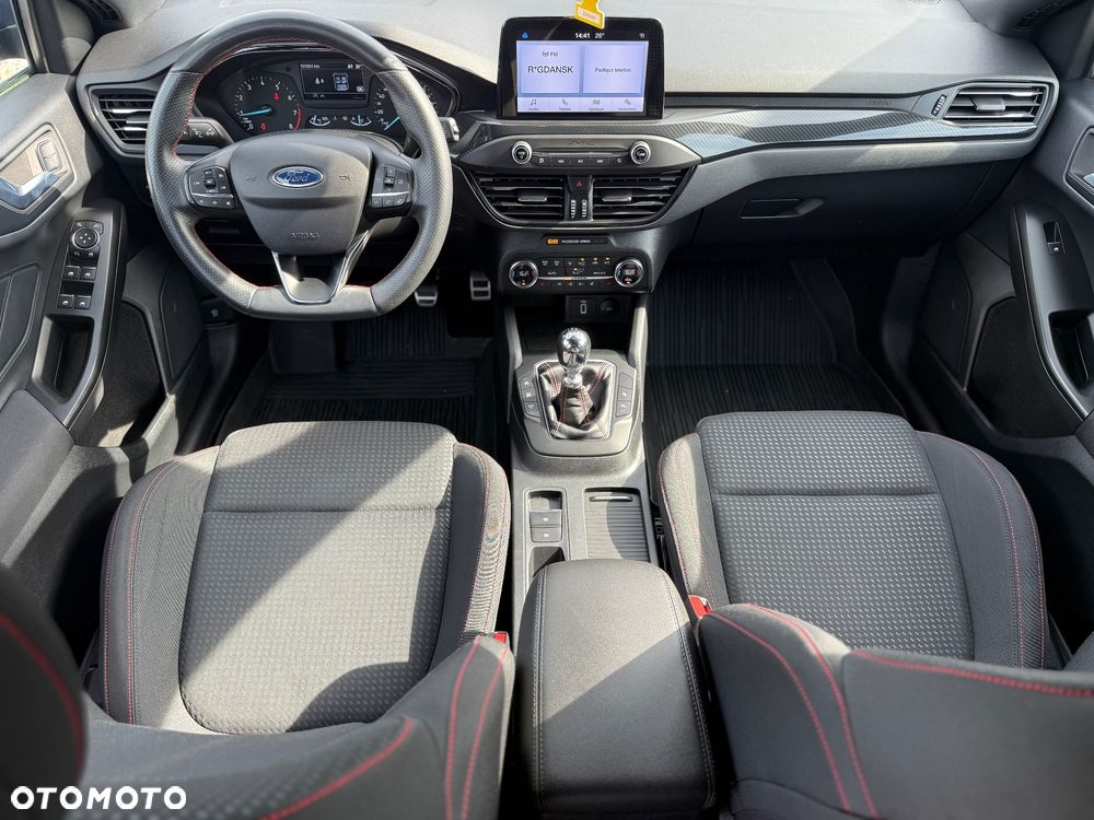 Ford Focus 1.0 EcoBoost ST-Line - 14