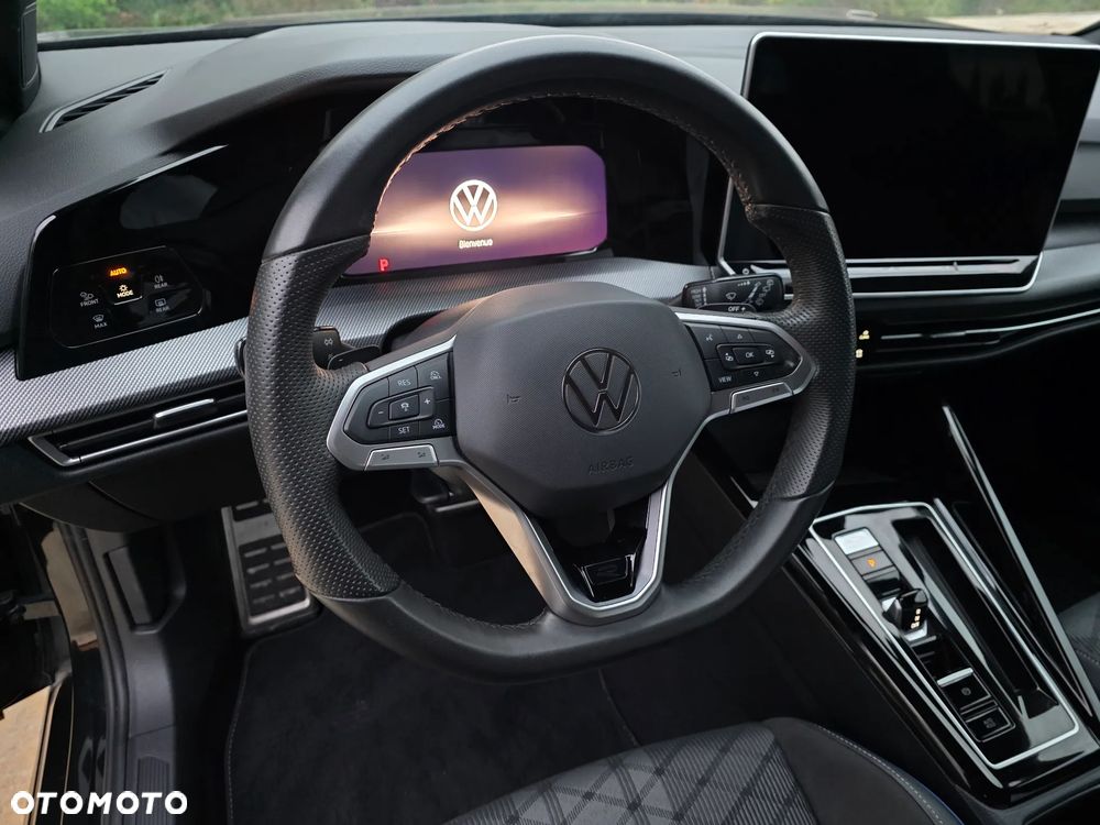 Volkswagen Golf 2.0 TDI R-Line DSG - 27