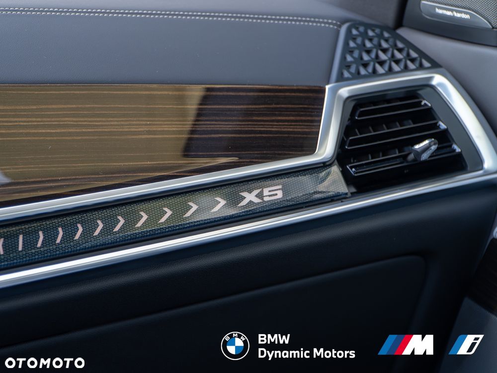 BMW X5 xDrive30d - 27